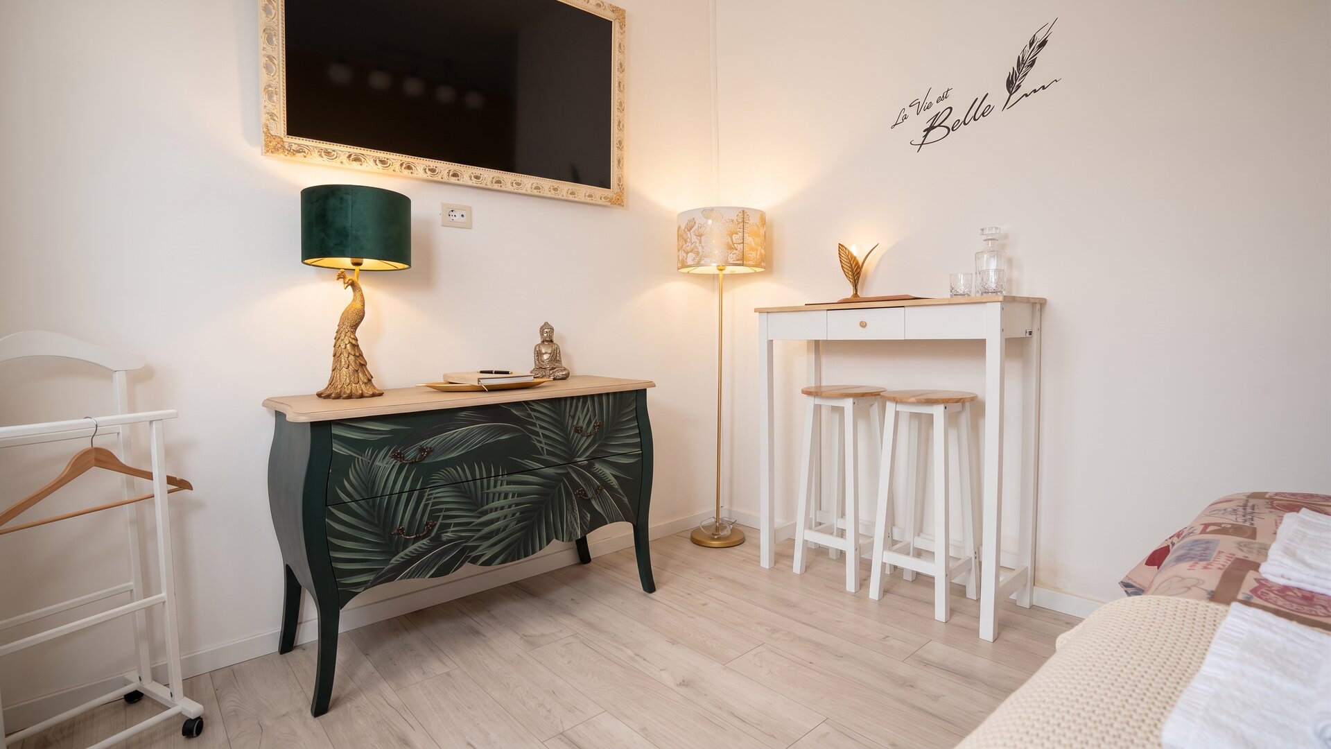Casa di Gabri Rozzano — camera con bagno privato